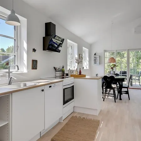 Sami - 200m From The Sea By Interhome Feriehus Neksø